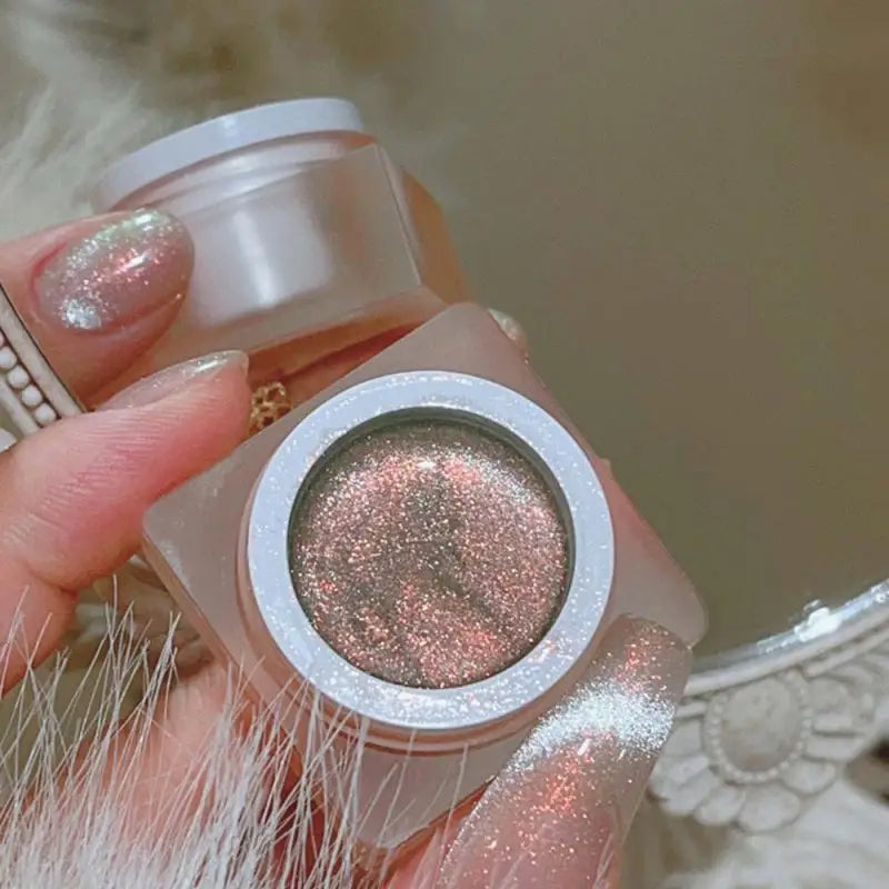 Holographic Crystal Magnetic Gel Polish