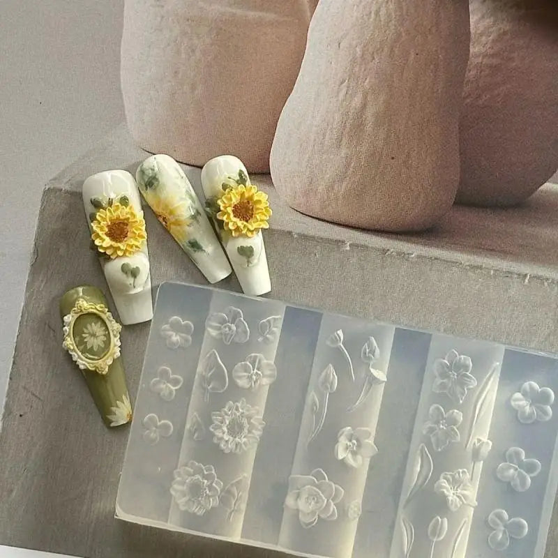 Sweet Flower Nail Art Stencil